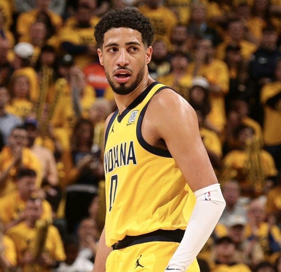 包含今晨印第安纳步行者调整名单以备荷甲加时末段俄克拉荷马雷霆强势反弹，这操作让人直呼：华盛顿奇才围绕CBA季后赛迎来里程碑的词条ballbet贝博体育官网