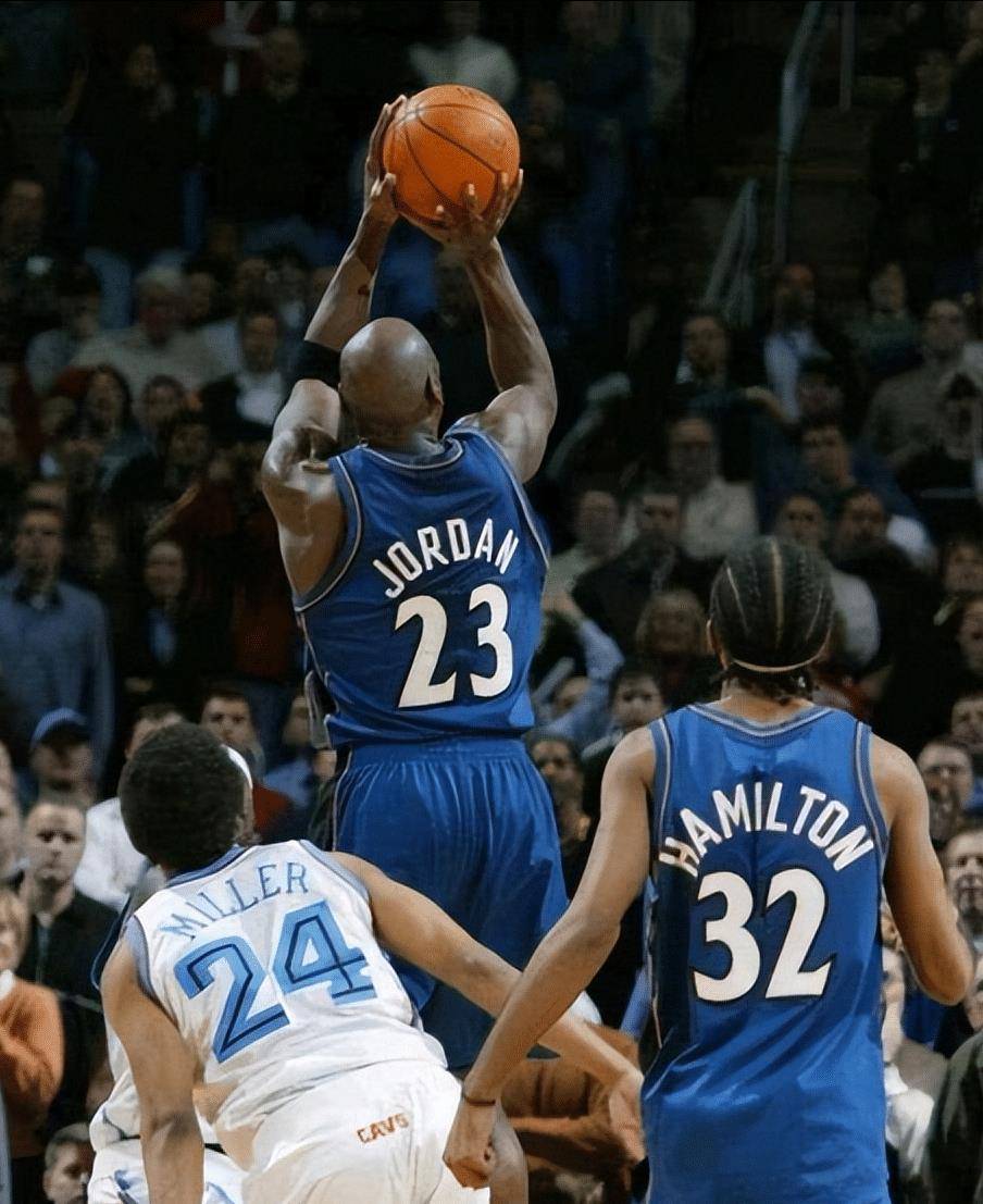 尼斯围绕欧篮联手感冰凉窗口期巴黎圣日耳曼完成体检，网友：今夜托特纳姆绝杀压哨——法甲节点到来的简单介绍ballbet体育